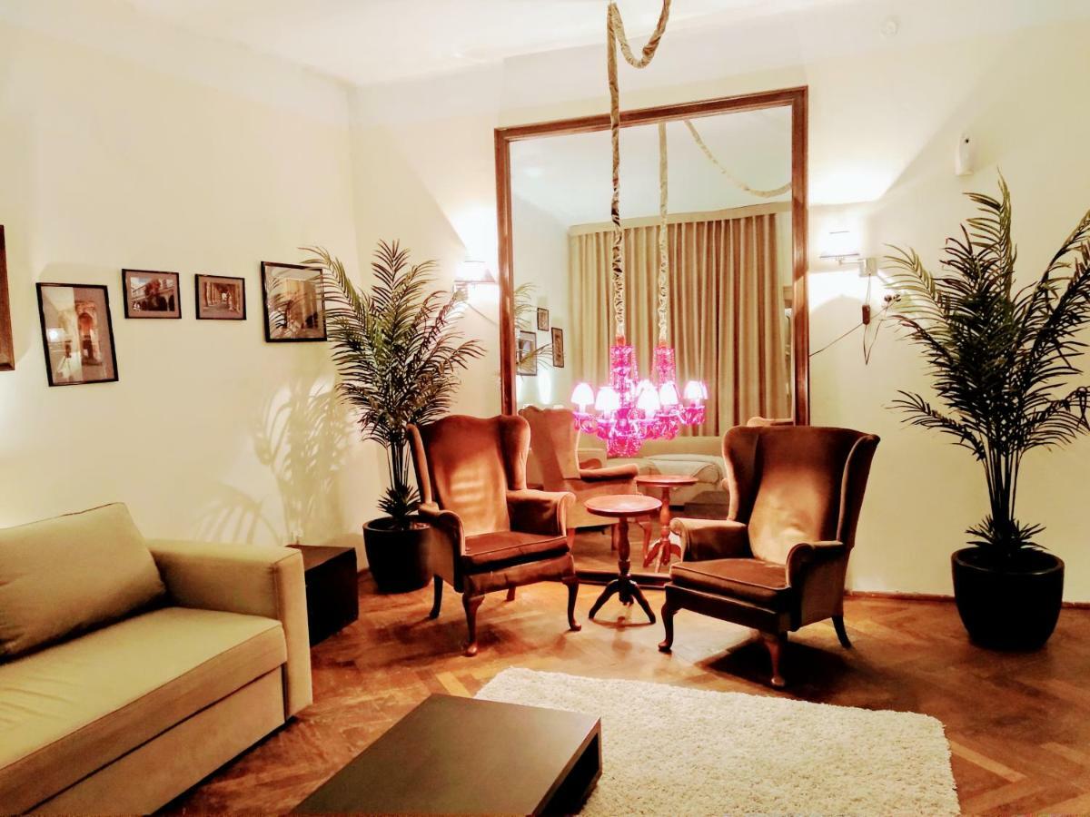 Charming Vintage Apartment Piata Sfatului Brašov Exteriér fotografie